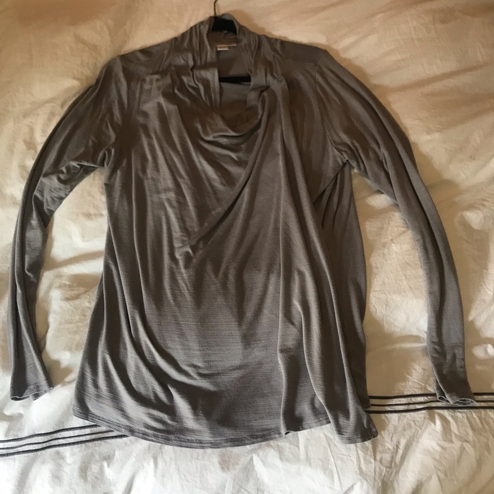 Motherhood Maternity Wrap Front Shirt M
